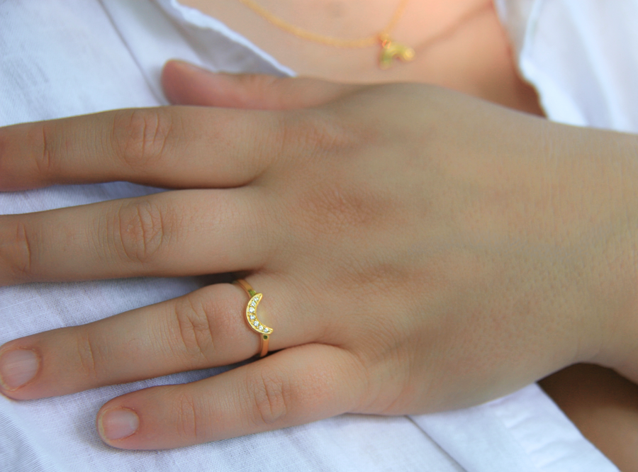 Rising Moon Ring in Cubic Zirconia + Gold